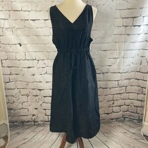 J ing Limited V neck sleeveless midi party dress Size‎ Large Pockets